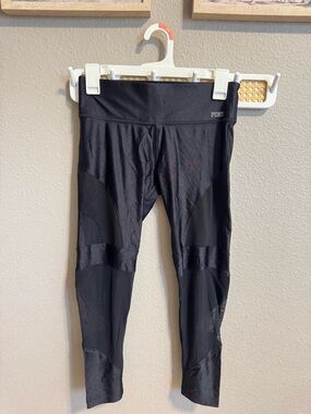 PINK Victoria's Secret Black Performance Leggings